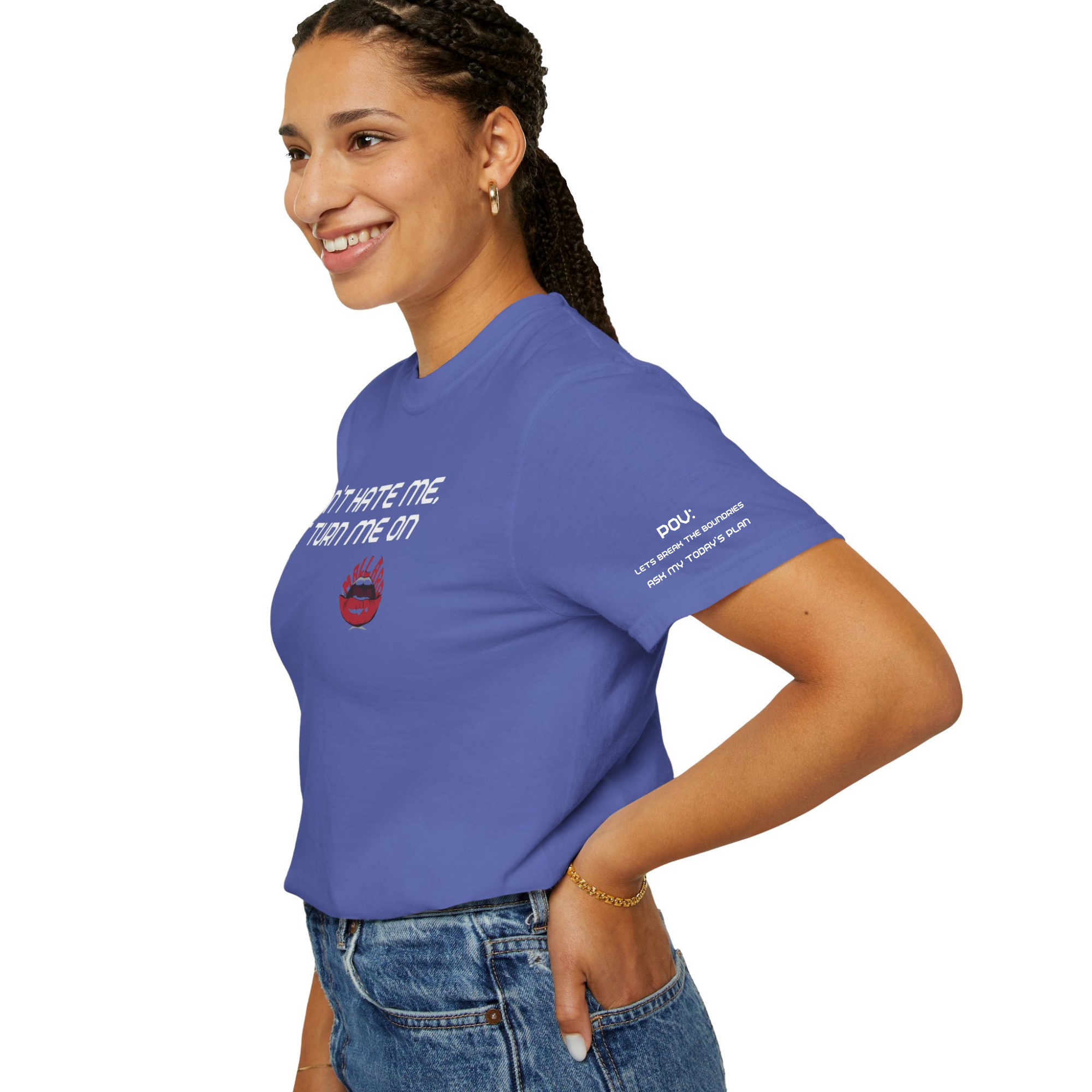 Dont hate me, it turn me on. Unisex Tshirt